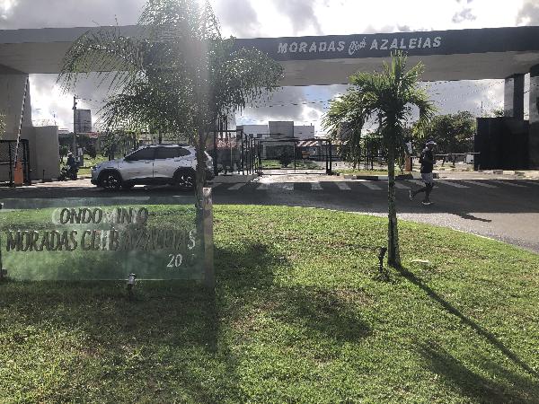 Casa com 2 Quartos e 1 Vaga em Feira de Santana