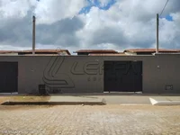 Casa com 1 quarto, 1 vaga de garagem e 231,54 m² de área privativa