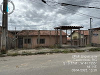 Casa com 2 quartos, 1 banheiro, 1 vaga, 51m² privativos