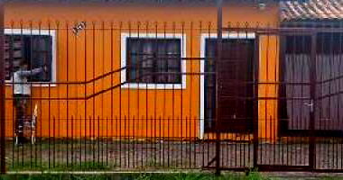 Casa em Cachoeirinha/RS com 3 quartos e 92m² de área construída