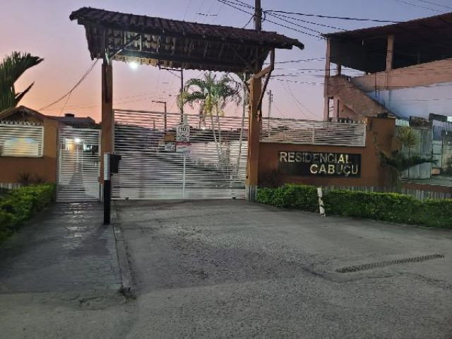 Casa com 2 quartos e 2 vagas em Itaboraí/RJ