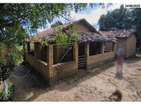 Casa de Adobe c/ 55m² em Terreno de 800m² - Zona Rural Ubajara