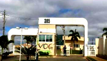 Casa Ocupada com 65 m² na Rua Padre Arnaldo Lima Dias