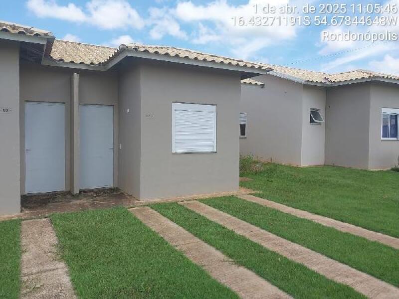 Casa com 2 quartos, 1 vaga de garagem em Rondonópolis
