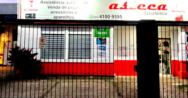 Imóvel Comercial e Residencial com 3 Quartos em Porto Alegre