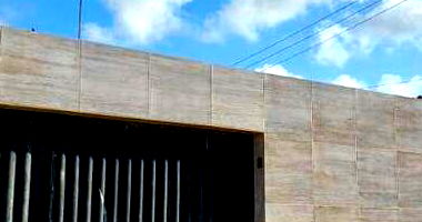 Casa padrão ocupada com 1 vaga e 273m² construída