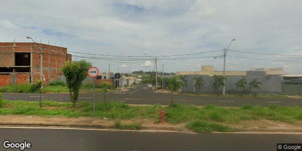 Casa 2 quartos 2 banheiros 2 vagas 73m² construída, desocupada