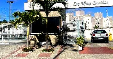 Apartamento com 2 quartos em Eusébio/CE