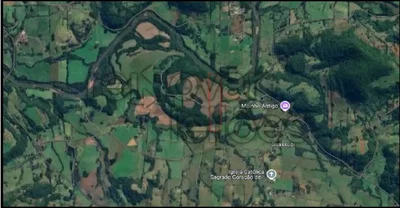 Área Rural de 14 Hectares com Casinha de Tábuas