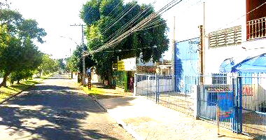 Casa com 50% do imóvel em Porto Alegre, terreno disponível