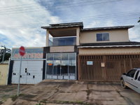 Sobrado Residencial com 284m² de Área Construída em Mambaí