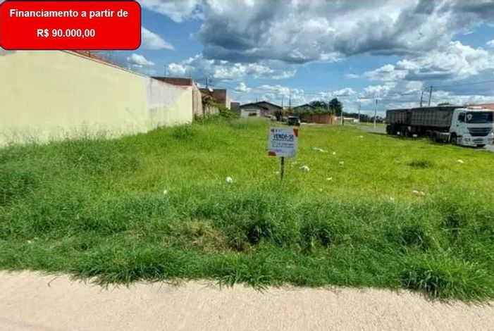 Lote em Mineiros do Tietê com 250m²