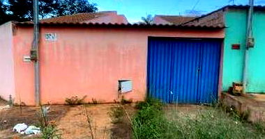 Casa em Santo Antonio do Descoberto/GO com 2 quartos