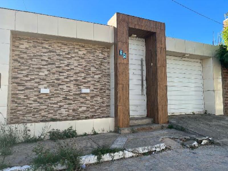 Casa 2 quartos 2 banheiros 65,42m² com área de serviço