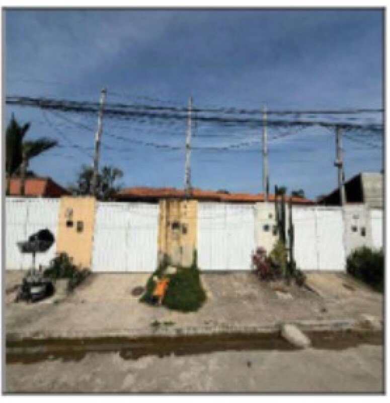 Casa em Guaratiba com 42m² de área privativa