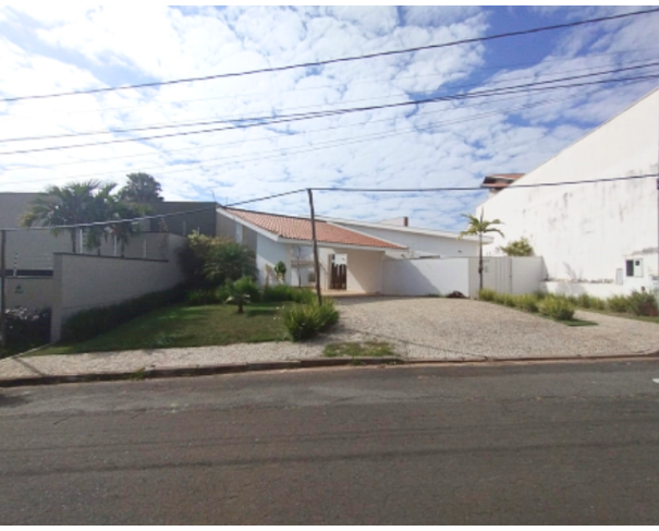 Casa em Campinas com 431,13m² de área privativa