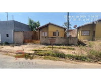 Casa em Cuiabá com 2 quartos e 200m² de terreno