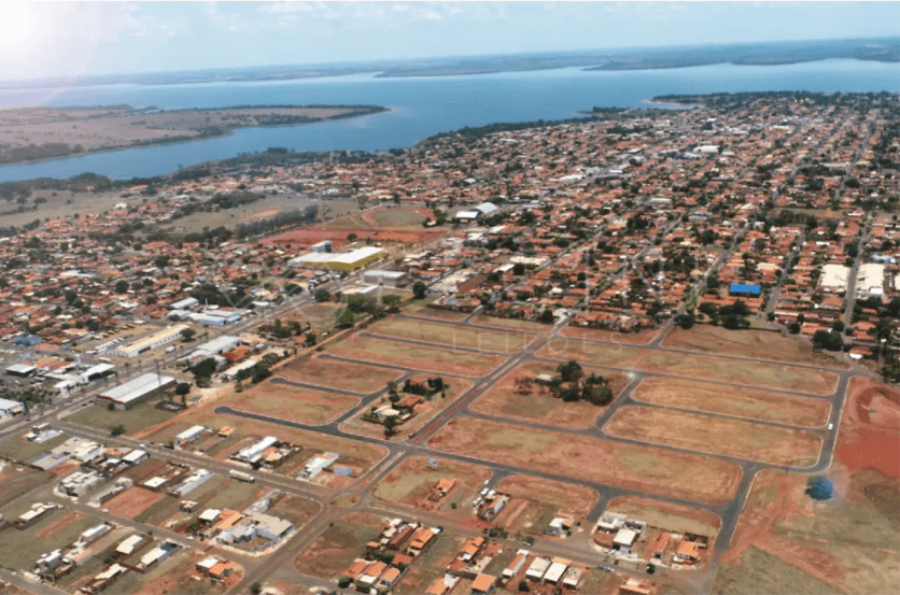 Terreno em Villa das Flores com 250m² - Pereira Barreto/SP