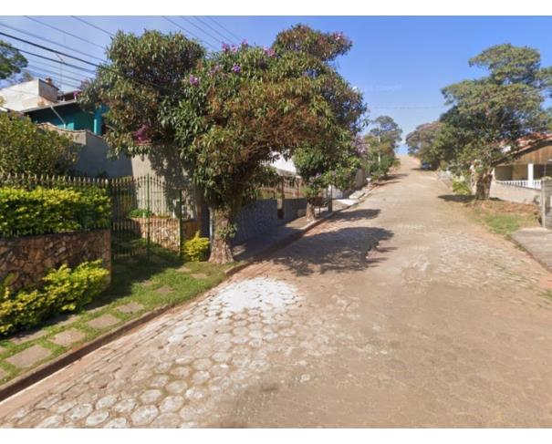 Prédio com 139,12m² em São Lourenço/MG