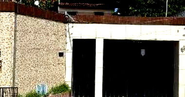 Espaçosa Casa com 4 Quartos, 3 Banheiros e 127,48 m² Construída