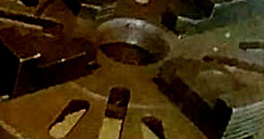 Placa de Torno de 4 Castanhas - Usado e Não Testado