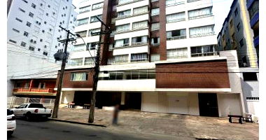 Box de garagem 15,15m² no Ed. Veneza, térreo, desocupado