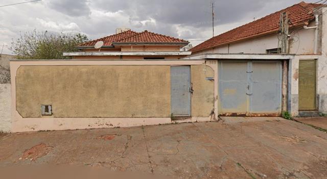 Casa com 2 quartos, 1 banheiro e 177,06 m² construídos em Jaboticabal