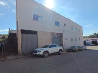 Prédio Comercial com 916 m² em Elói Mendes-MG