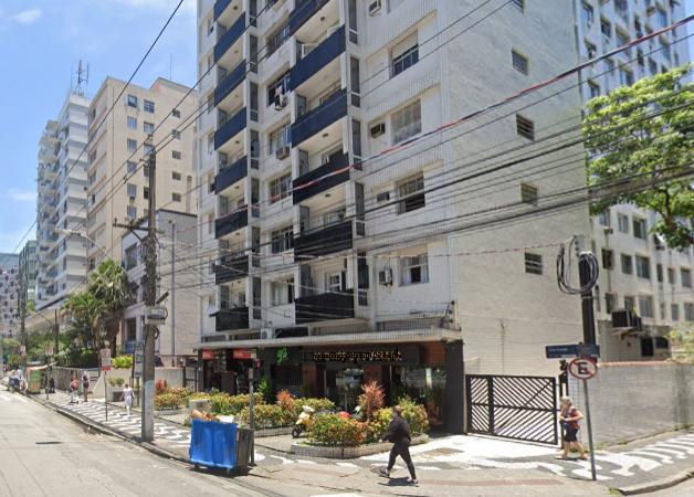 Apartamento com 3 dormitórios, 1 banheiro, 147m², ocupado