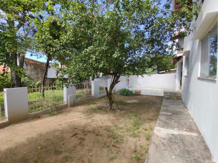 Casa com 249m² construída, 3 quartos, 2 banheiros, vaga e ocupada