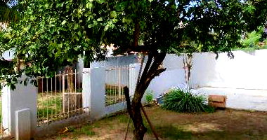 Casa com 249m² construída, 3 quartos, 2 banheiros, vaga e ocupada