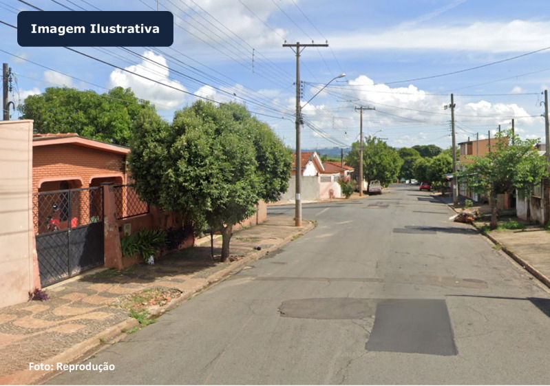 Prédio residencial com 125,08m² em terreno de 300m²