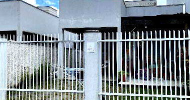 Casa 2 quartos, 2 banheiros, área construída 75,69m², terreno 183,77m²