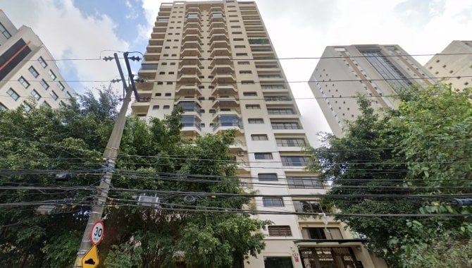 Apartamento Duplex de Luxo com 6 Vagas e 647 m²