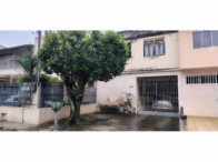 Casa com 3 quartos em Vila Velha/ES