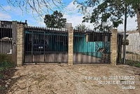 Casa com 2 quartos, 1 banheiro e 2 vagas de garagem