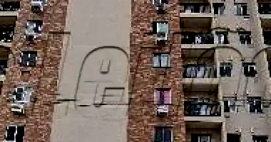 Apartamento em Vista Alegre - 40 m² com IPTU em dia
