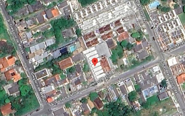 Casa com 1 quarto e 36m² área construída, desocupada
