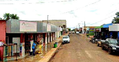 Sítio rural com 4 repartições e solo de cultura, 42,60 ha