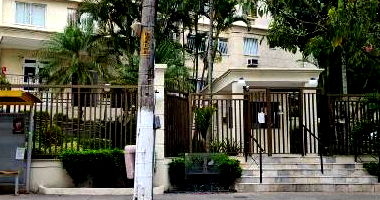 Apartamento com 2 Quartos e 1 Vaga em Niterói