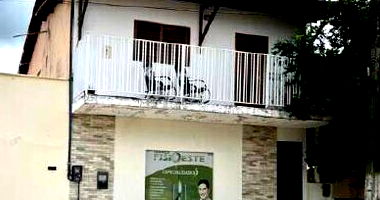 Casa padrão 2 quartos 3 banheiros 1 vaga ocupada 139m² construída