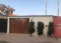 Casa com 2 quartos, 1 banheiro e 131,27 m² construídos