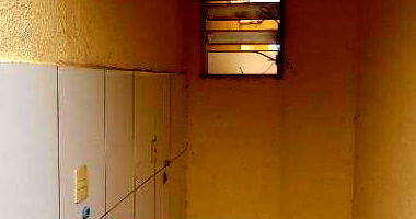 Casa com 3 quartos, 2 banheiros, 1 vaga, 105 m² construída, ocupada
