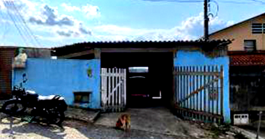 Casa ocupada com 1 vaga e 150,21 m² de área construída