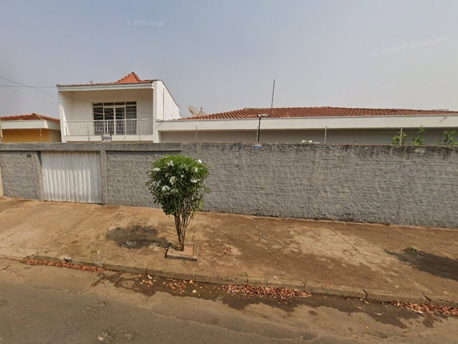 Casa 283m² com 3 dormitórios em Jardim Santo Antônio