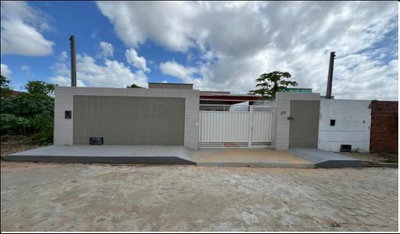 Casa com 200m², 1 vaga, ocupada, ótima oportunidade!