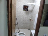 Casa com 3 quartos, 2 banheiros, 227m² construída, ocupada