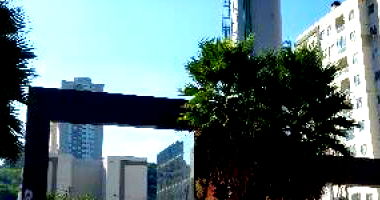 Apartamento com 2 quartos, 1 banheiro e 1 vaga