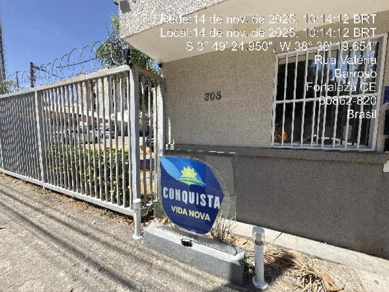 Apartamento com 2 quartos em Fortaleza