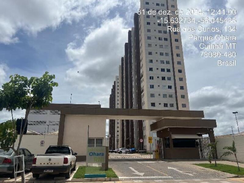 Apartamento moderno com 2 quartos e 102 m² de área construída
